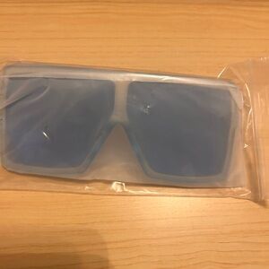 Blue Oversized Sunglasses